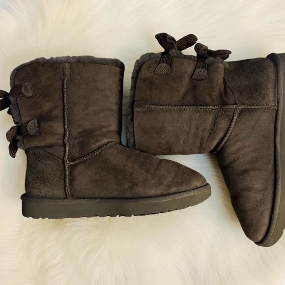 Women’s ⭐️UGG⭐️Grayish/Brown Bailey Bow Boots Size 8 - Picture 8 of 16